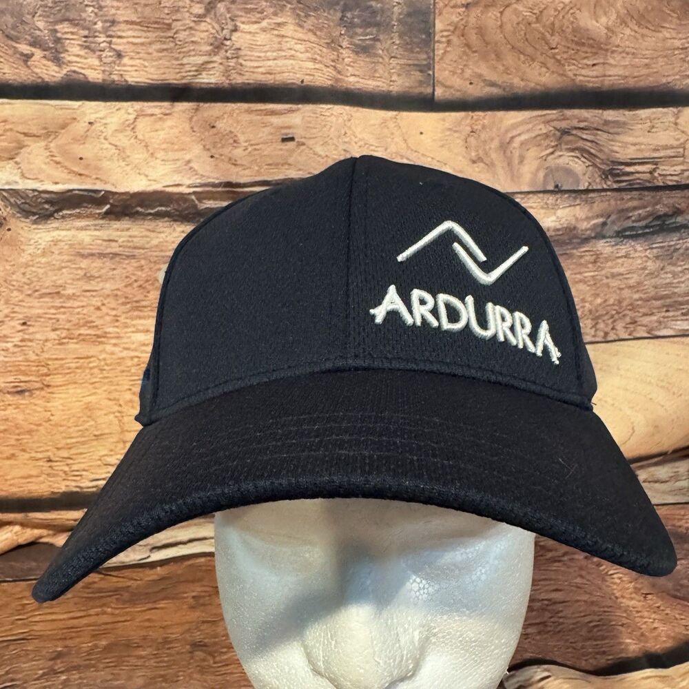 Pukka Ardurra Hat Corporate Performance Cap Tech Fabric Black Strapback NWT